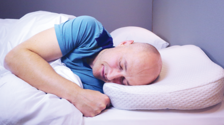 Thérapie positionnelle : un excellent traitement pour l’apnée du sommeil dépendant de la position