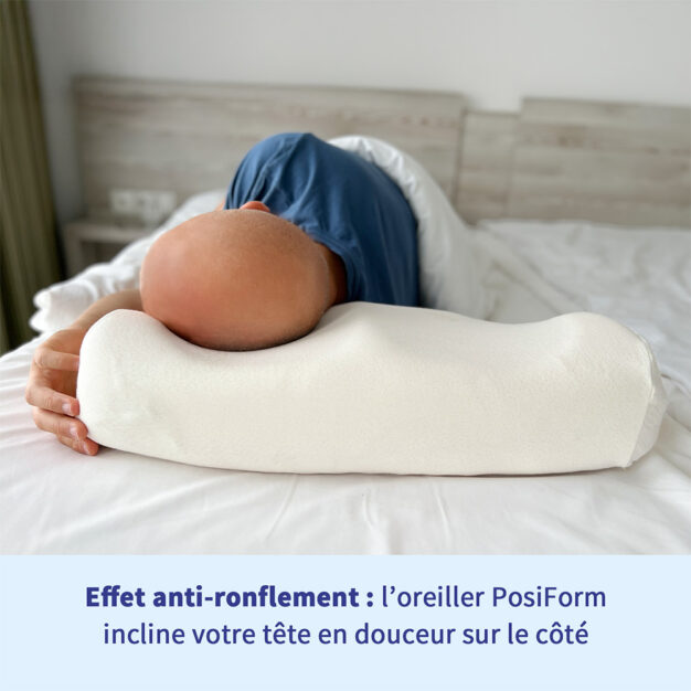 PosiForm incline la tete sur le cote